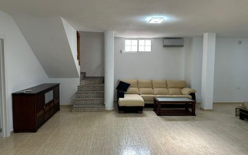 Property slide 17