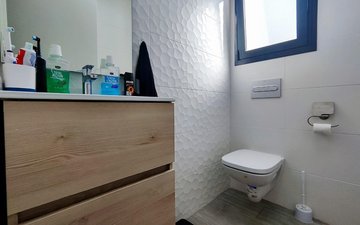 Property slide 27
