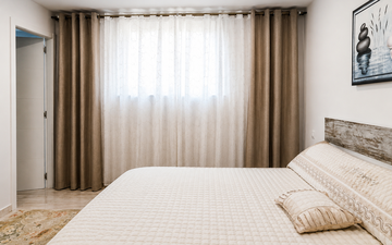 Property slide 25