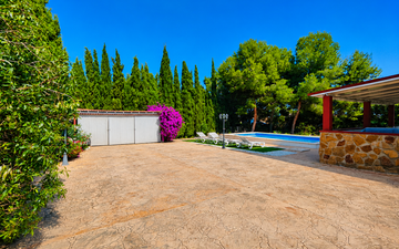 Property slide 15