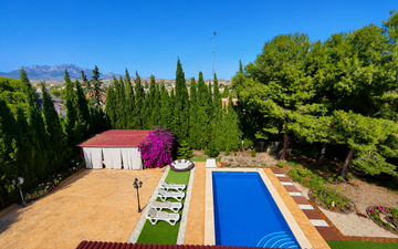 Property slide 40