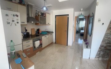 Property slide 25