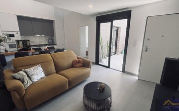 Property slide 17