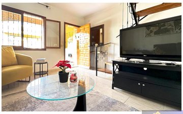 Property slide 17