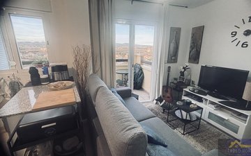 Property slide 18
