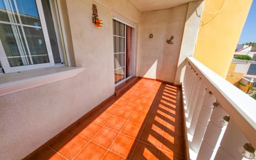 Property slide 21