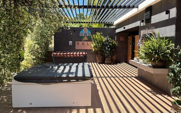 Property slide 25