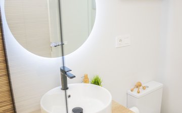 Property slide 25