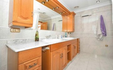 Property slide 21