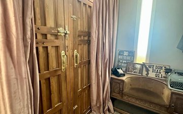 Property slide 31