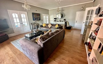 Property slide 23
