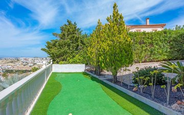 Property slide 10