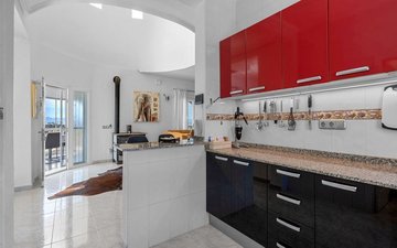 Property slide 22