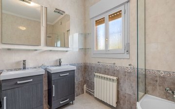 Property slide 38