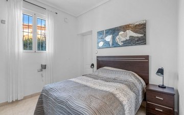 Property slide 39