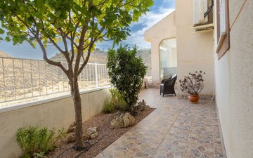 Property slide 10