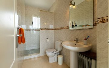 Property slide 22