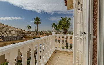 Property slide 28