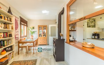 Property slide 14