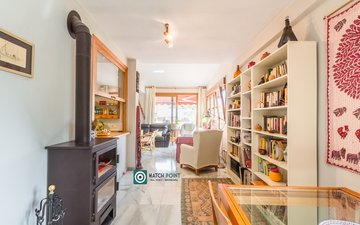 Property slide 16