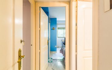 Property slide 32