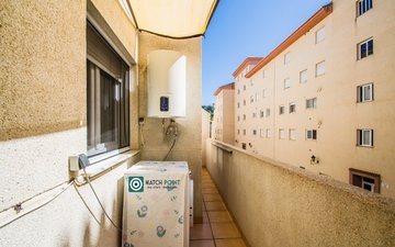 Property slide 20