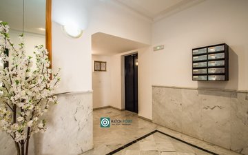 Property slide 22
