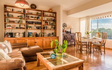 Property slide 40