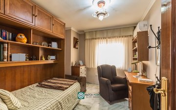 Property slide 39