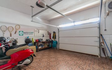 Property slide 46
