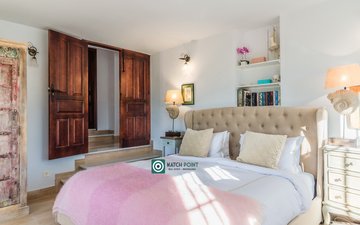 Property slide 31