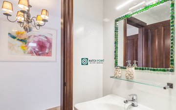 Property slide 44