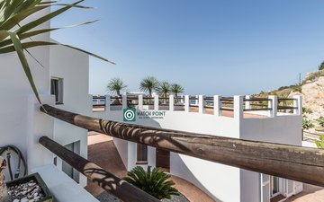Property slide 24