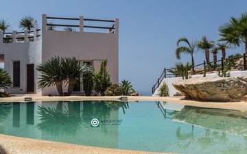 Property slide 38