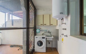Property slide 25