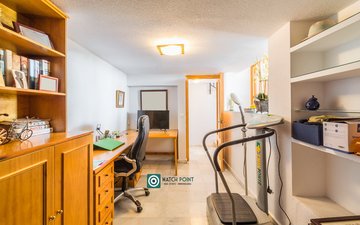 Property slide 25