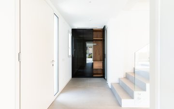 Slajd nieruchomości 32