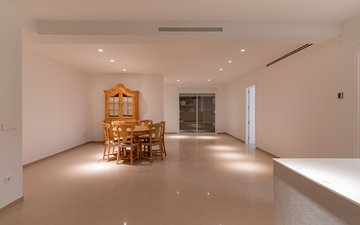 Slajd nieruchomości 45