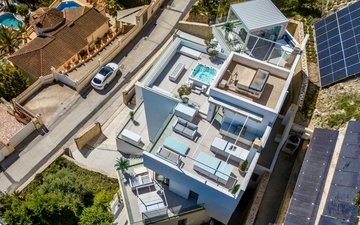Property slide 10