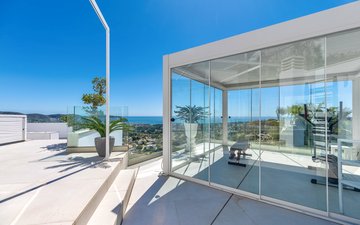 Property slide 35