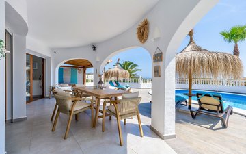 Property slide 21