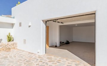 Property slide 49