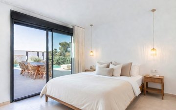Property slide 39