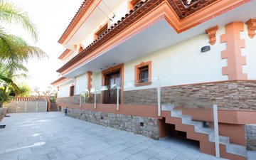 Property slide 8