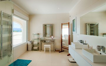 Property slide 41