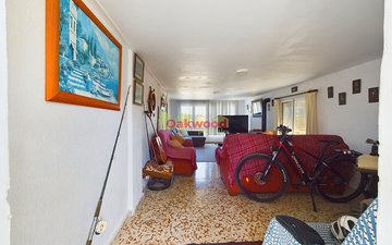 Property slide 18