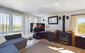 Property slide 17