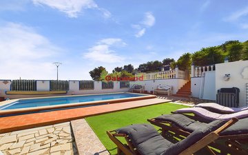 Property slide 44