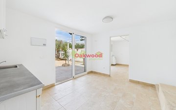 Property slide 19
