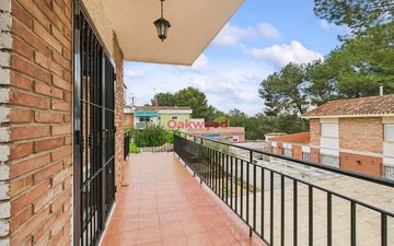 Property slide 29